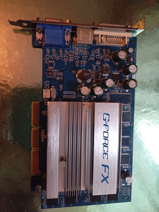 Karta graficzna pod ago Ge Force FX