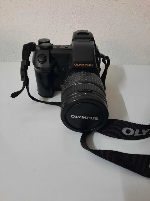 Camara fotográfica digital e flash Olympus