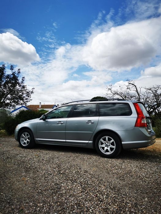 Volvo V70 2.0 2008 — photo 3
