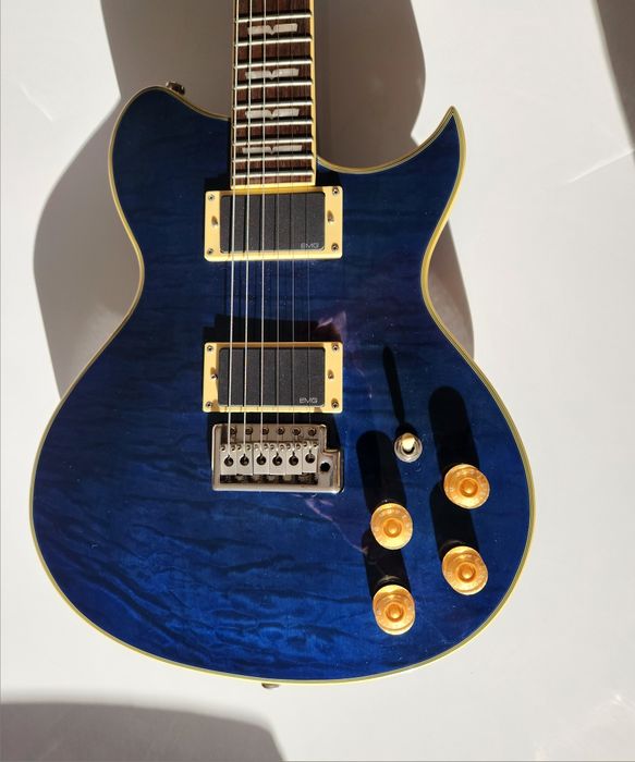 Guitarra washburn WI-66v EMG