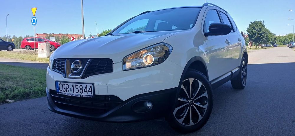 Nissan Qashqai+2