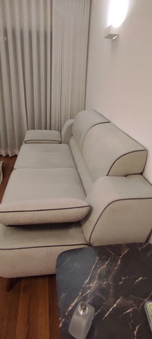 Sofá cinza "Gear", da marca LUÌS SILVA