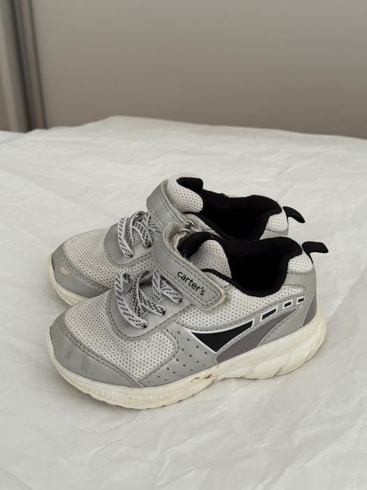 Дитячі кросівки Carter's  Toddler Athletic Sneakers розмір 24