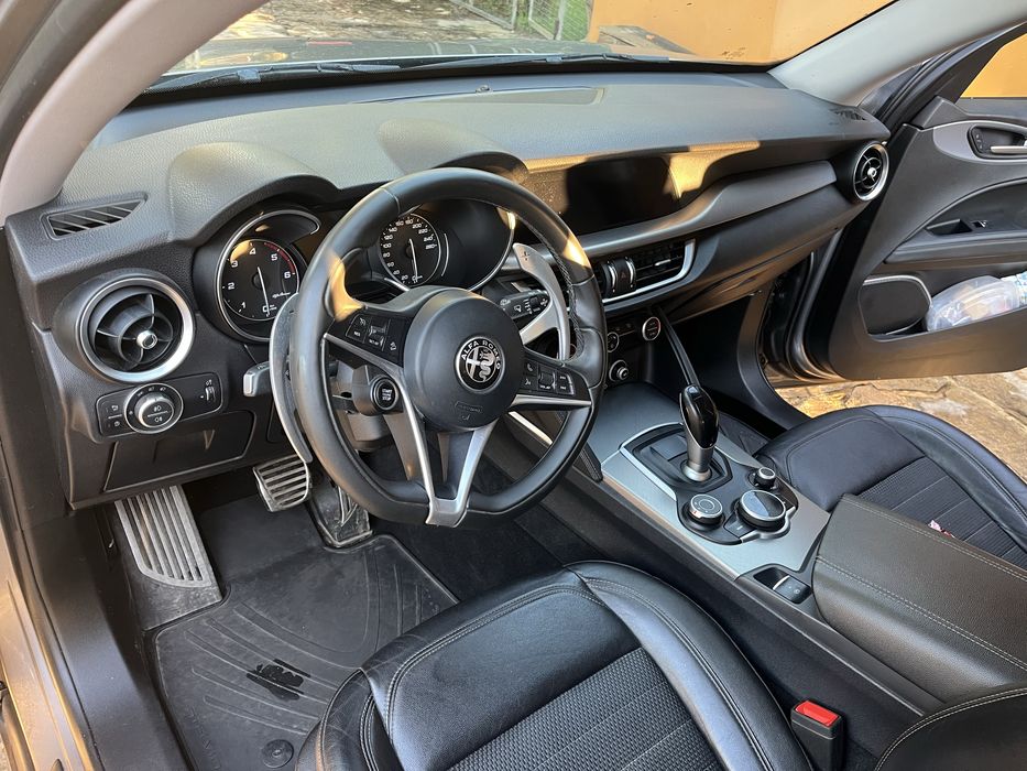 Alfa romeo stelvio usado
