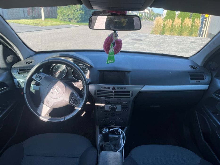 OPEL ASTRA 2006 VIN W0L0AHL3572041599 фото оголошення 6 з 6