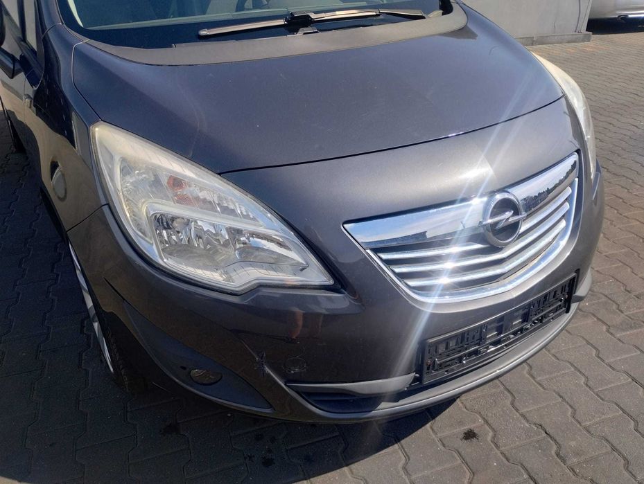 maska przód przednia Opel Meriva B 10-14r. Z177, Części