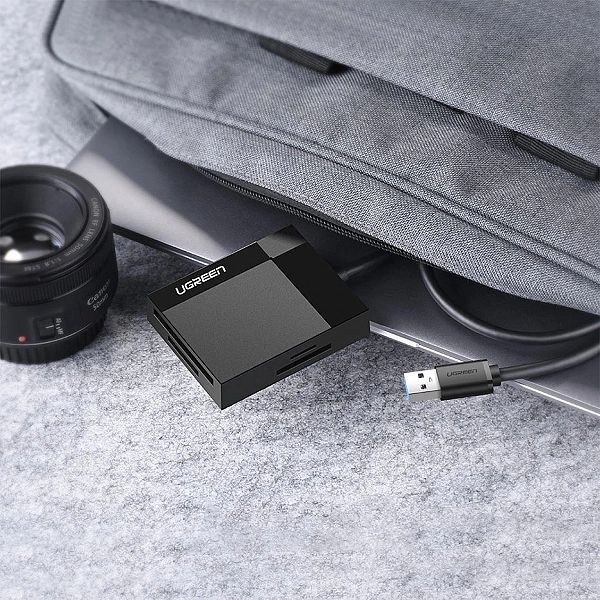 Ugreen czytnik kart pamięci USB 3.0 SD / micro SD / CF / MS czarny (CR