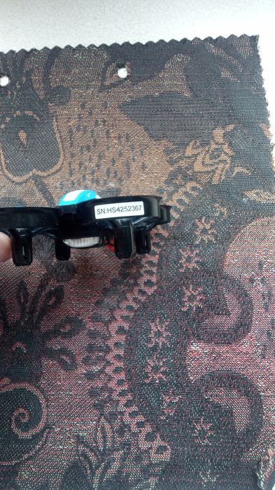 Mini dron dla młodzieży.