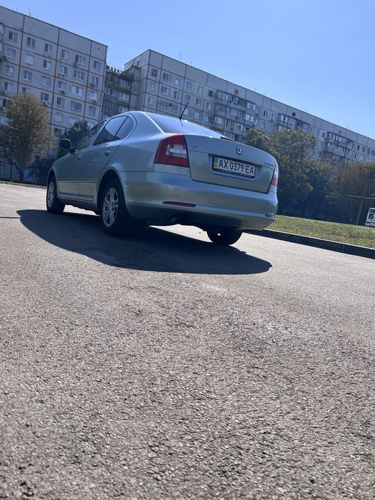 Skoda Octavia 2012 1.8TSI MT