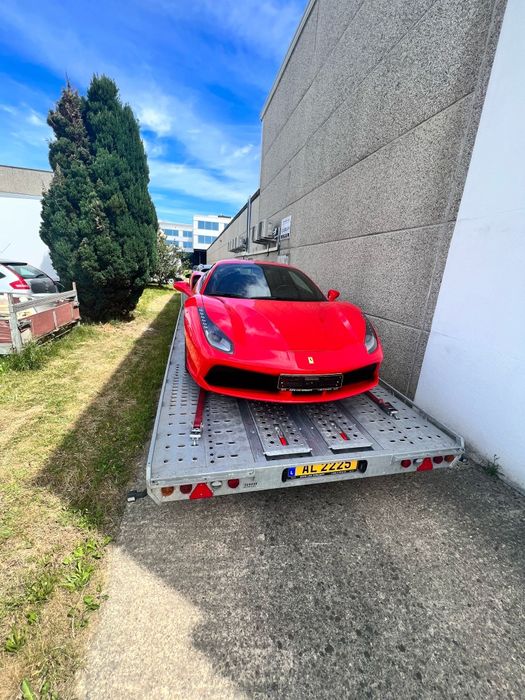 Servico Transporte carros de luxo/corrida/ barcos/embarcaçoes/avioneta