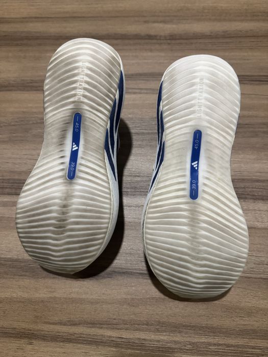 Adidas HyperBoost Edge 42