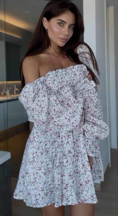 Сукня Elena Pokalistina розмір s-m