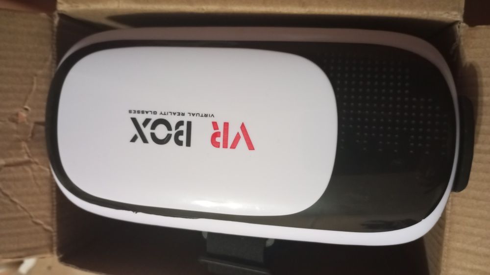 Нові VR  окуляри під телефон