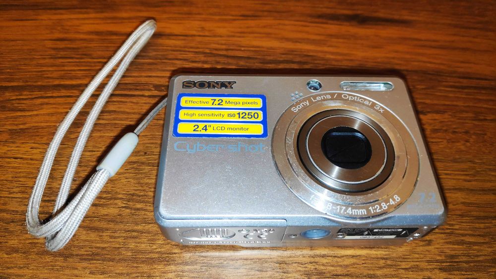 Sony DSC-S730...