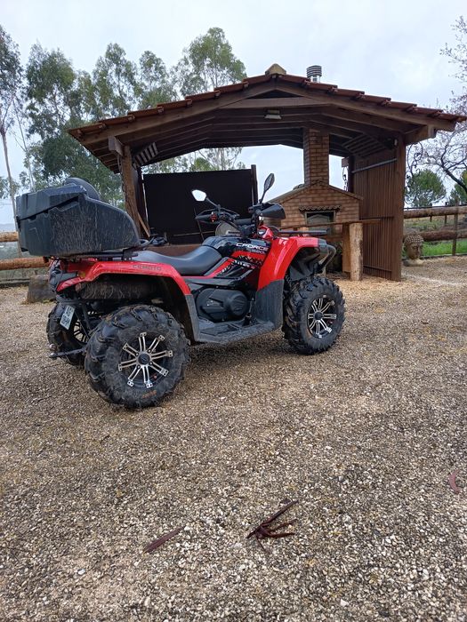 Moto 4x4 cfmoto 520 L