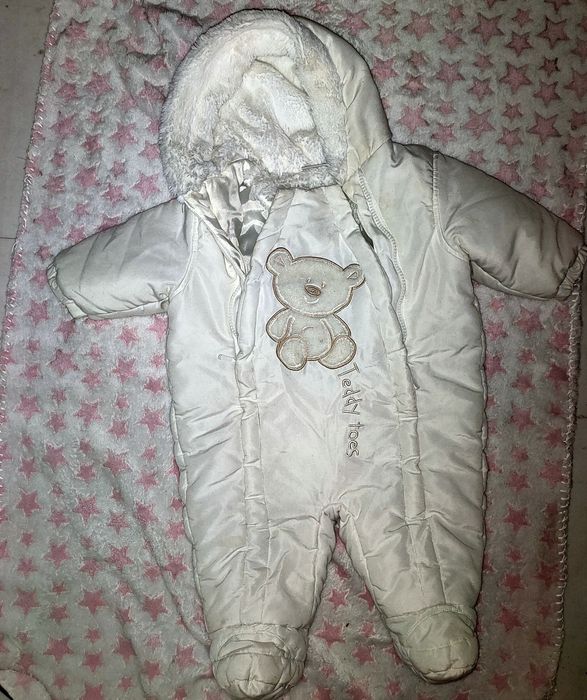 Kombinezon zimowy śpiworek 3-6 miesiący 68