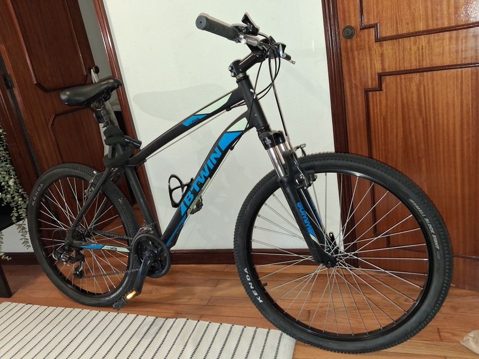 Bicicleta B'Twin Rockrider 340 - Aro 26 - Shimano