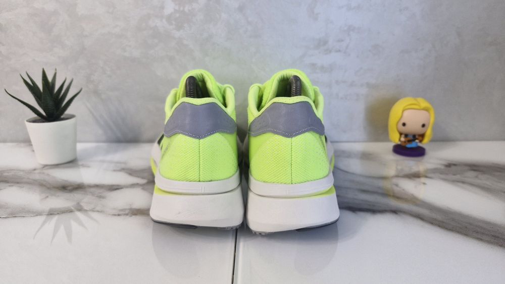 Бігові кросівки Adidas Adizero Sl2.Розмір 42.5