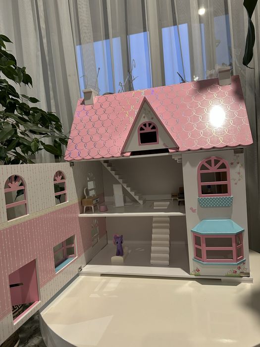 Ляльковий будинок ELC