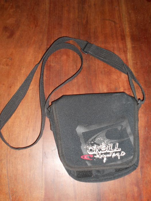 Mala bolsa tiracolo pochete O'neill Oneill