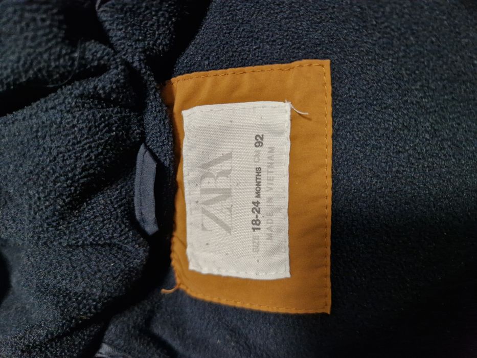 Куртка Zara 92 см