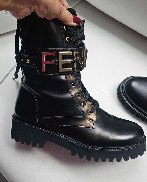 FENDI  luksusowe botki roz 41 skóra naturalna