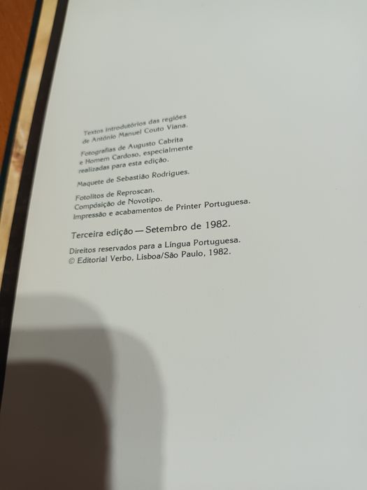 Livro de cozinha de Maria de Lurdes Modesto Cozinha Tradicional Portuguesa