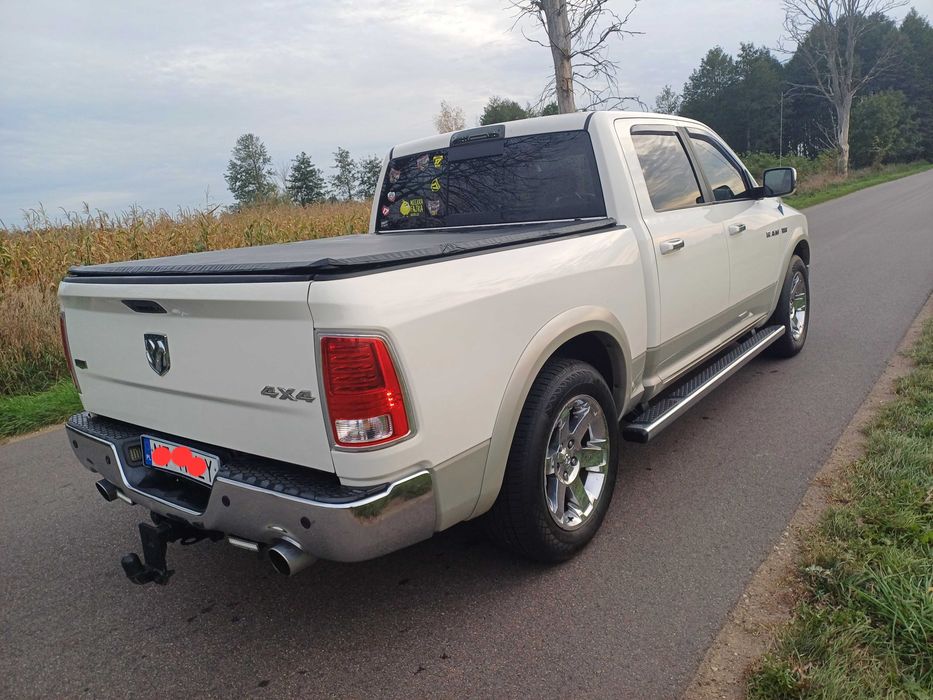 Dodge Ram Laramie 5.7Hemi + LPG