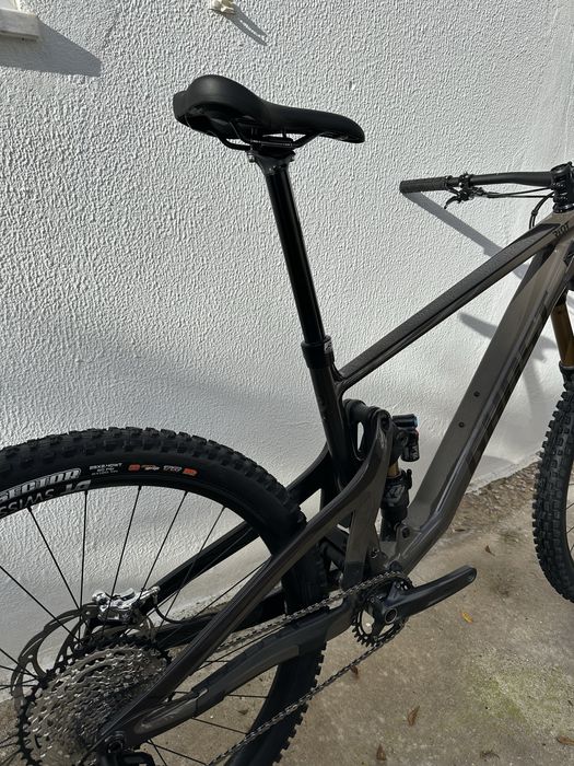 Ghost riot am full party Tam-L (nova)