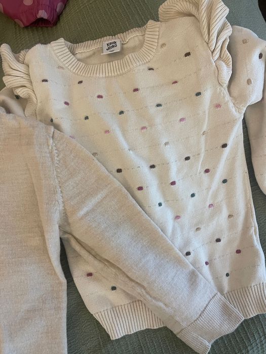 Zestaw kurtek, spodni i swetrów zimowych, dziewczynka 100 -110 cm