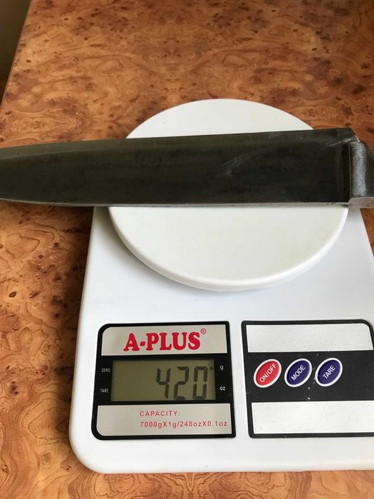 Професійний кухонний ніж