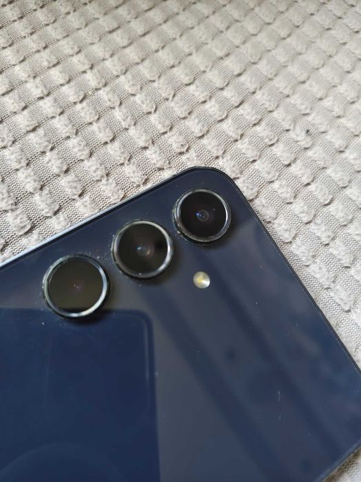 Samsung Galaxy A55 5G/256 GB/8G + ETUI + ładowarka, Stan bdb