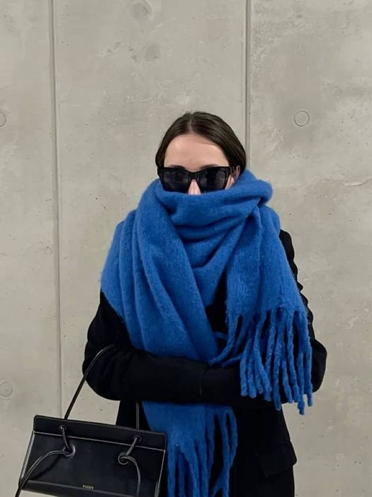 Теплий плюшевий шарф