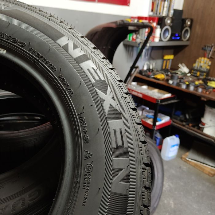 205/75/16 C Sprzedam komplet opon zimowych Nexen