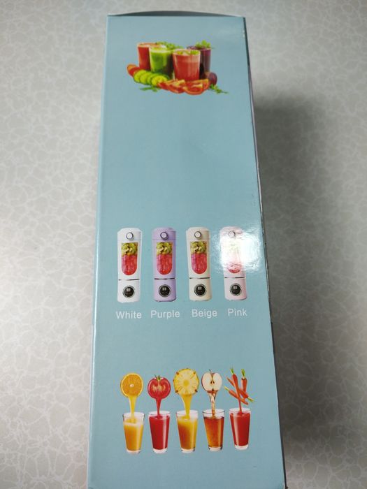 Портативний акумуляторний блендер Juicing Cup.