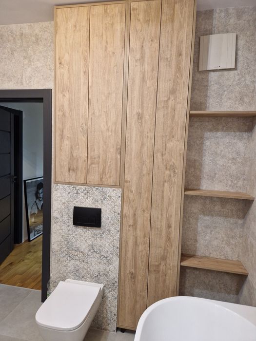 Meble na wymiar. Kuchnie-Szafy-Garderoby-Łazienk. (BLUM)