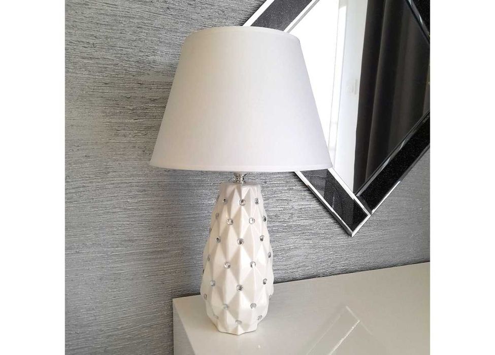 Lampka nocna biała lampa stołowa biurkowa do sypialni salonu na biurko