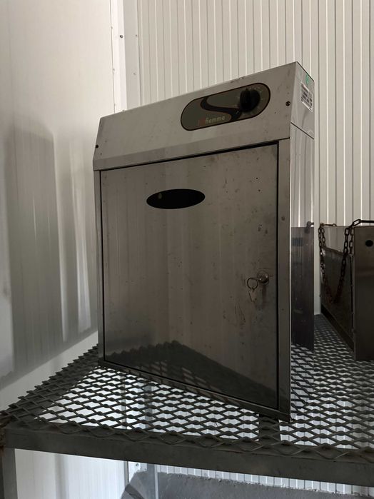 Esterilizador de Facas UV - 14x49x61 cm