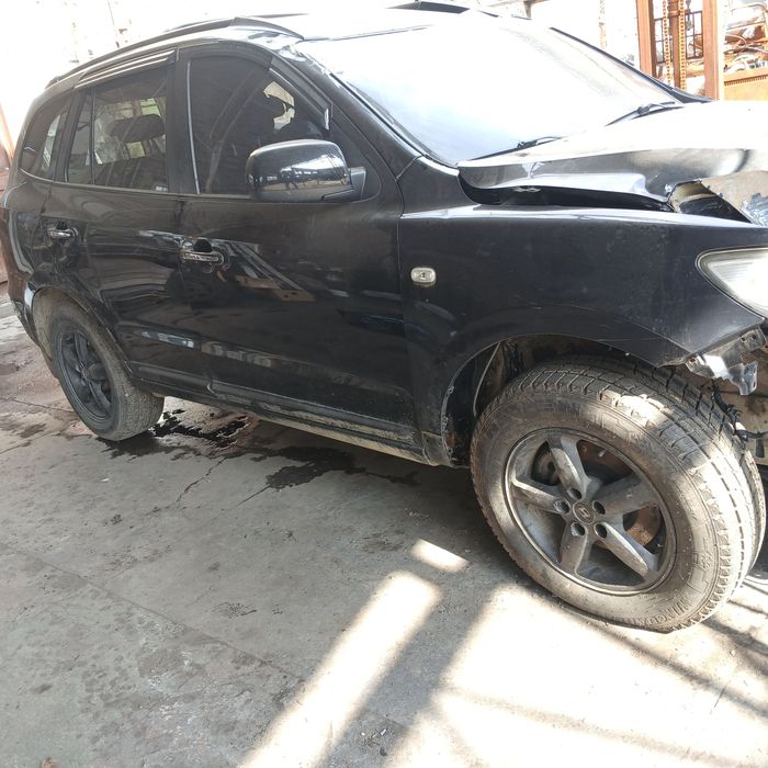 Продам Hyundai Santa FE 2 4×4 2.2CRDI Санта Фе механіка після дтп на ходу