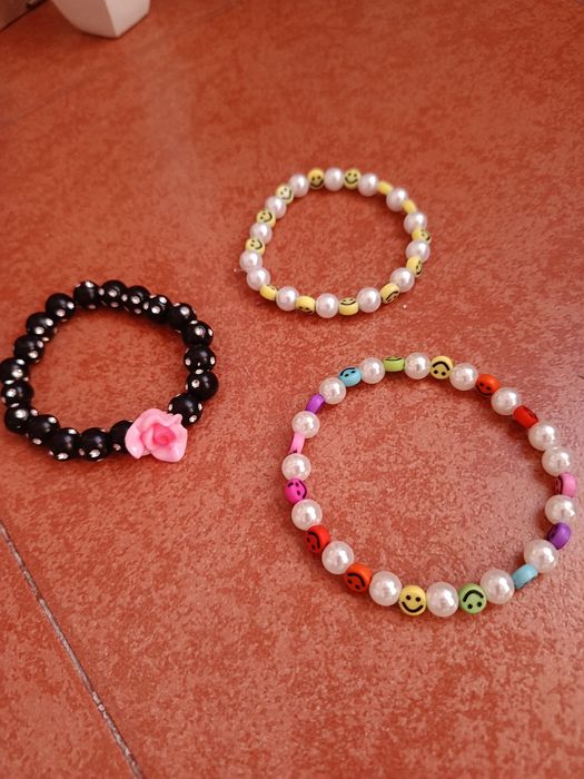 Pulseiras artesanais