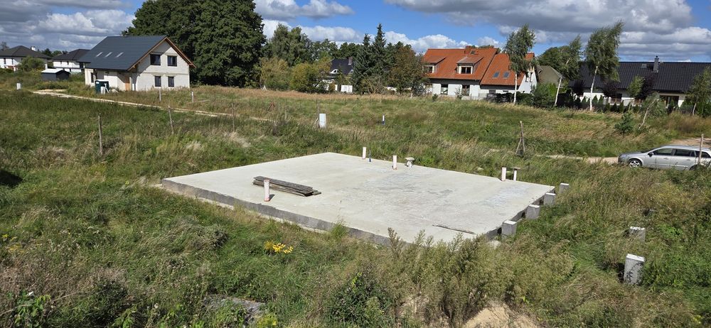 Działka budowlana Dobrej projekt pozwolenie na budowę rozpoczętą budowa