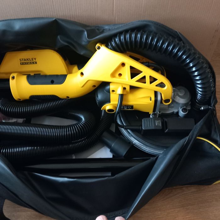 Szlifierka żyrafa do gipsy Stanley fatmax