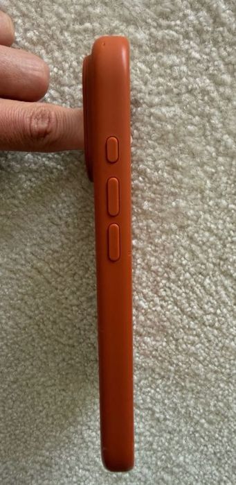 Capa castanha Apple iPhone 17pro
