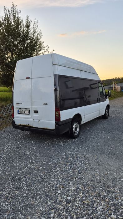 Ford transit 2011