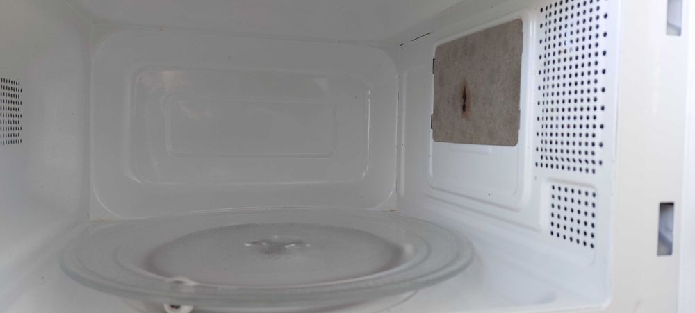 Microondas Kunft 1100w