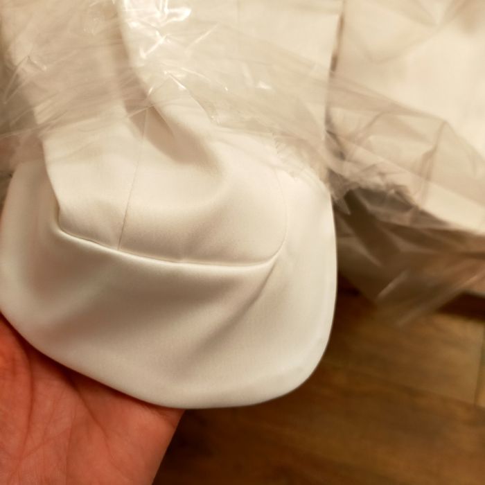 Erica Moss, ślubne bolerko, żakiet ślubny, ecru, śmietanka