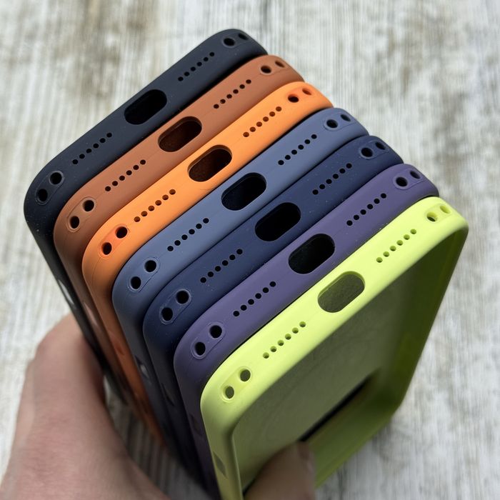 Чохол софттач Silicone Case MagSafe на iPhone 17 Pro Max Чохол