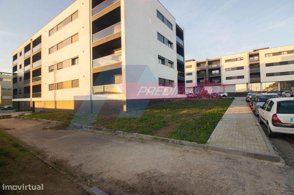 Apartamento T3 para Arrendamento na Vila de Prado