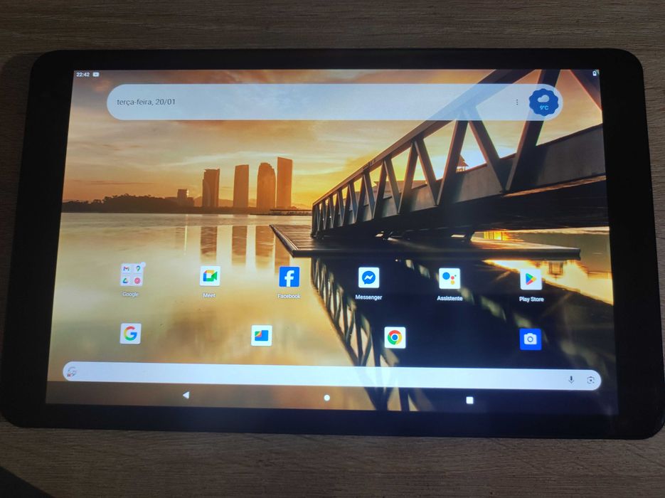 Tablet com teclado StarPad