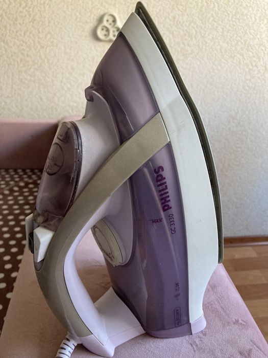 Продам утюг PHILIPS